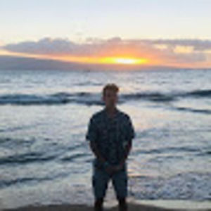 Meet your Posher, Alex